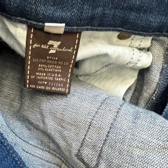 7 for All Mankind medium wash bootcut jeans Women’s size 29 beaded back pocket - Picture 5 of 6